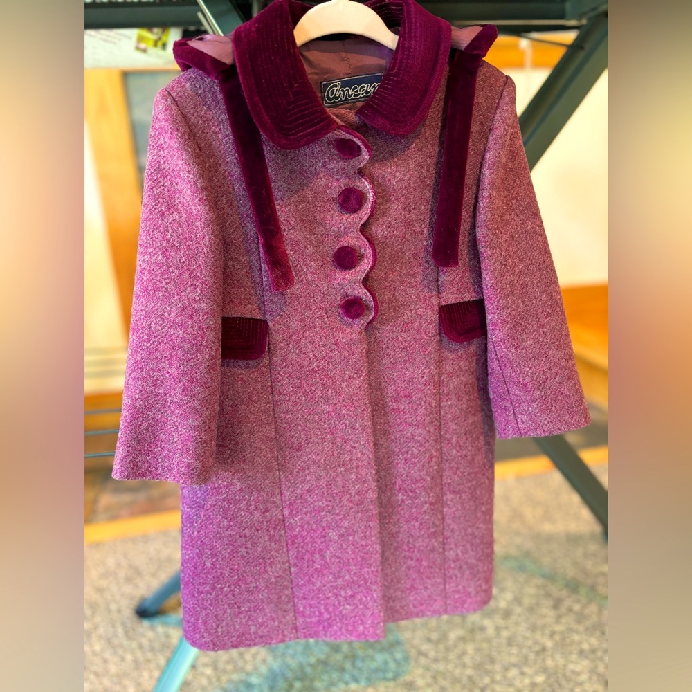 PERFECT Beautiful and traditional 18months Ancar little girls wool coat